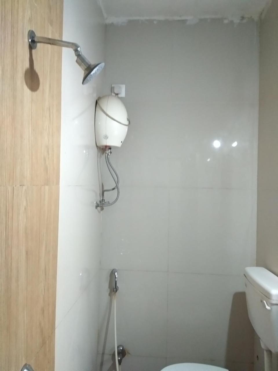 Iroomz Dwaraka Residency ベッラーリ エクステリア 写真